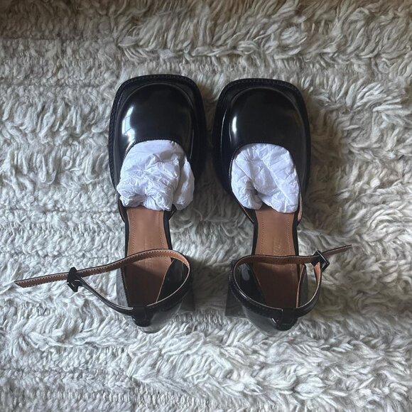 SHUSHU/TONG Black Round Toe Strap Heels (39) - Picture 2 of 5